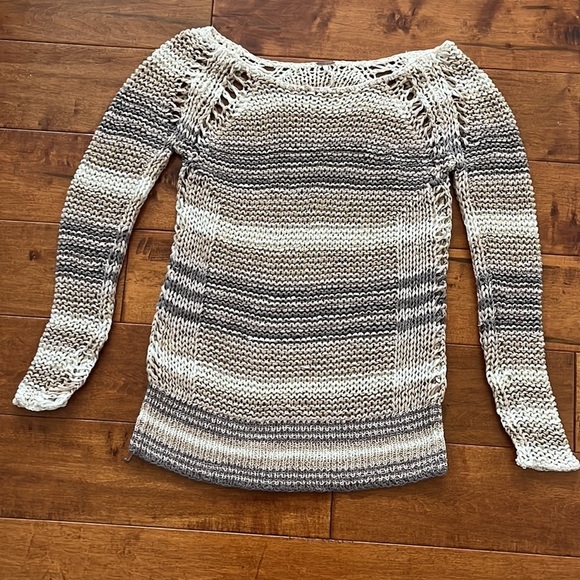 Free People Crochet Sweater XS Top
Long Sleeves BEIGE Ivory GREY
Boho Hippie - Picture 12 of 16